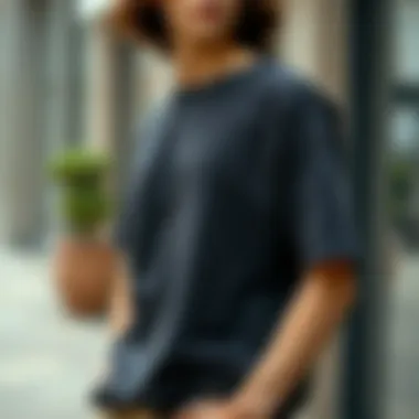 Layered Style with Round-Neck T-Shirt Round-neck t-shirt with layered styling